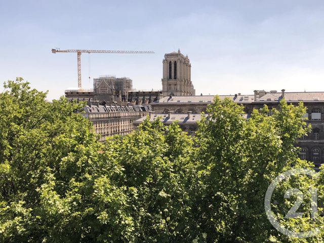  - PARIS - 