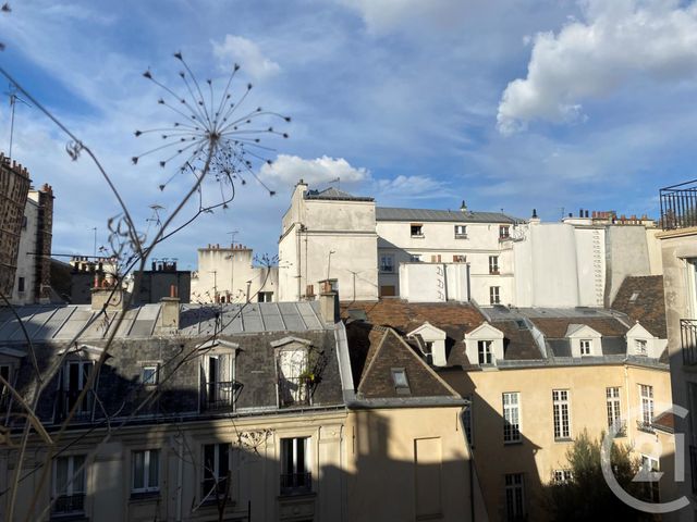  - PARIS - 