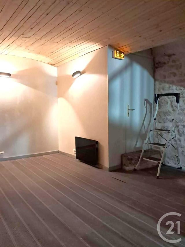 Afficher la photo en grand divers à vendre - 60.7 m2 - PARIS - 75004 - ILE-DE-FRANCE - Century 21 Alpha Saint Paul