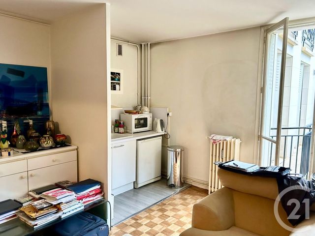 Afficher la photo en grand Appartement Studio à vendre - 1 pièce - 26.6 m2 - PARIS - 75004 - ILE-DE-FRANCE - Century 21 Alpha Saint Paul