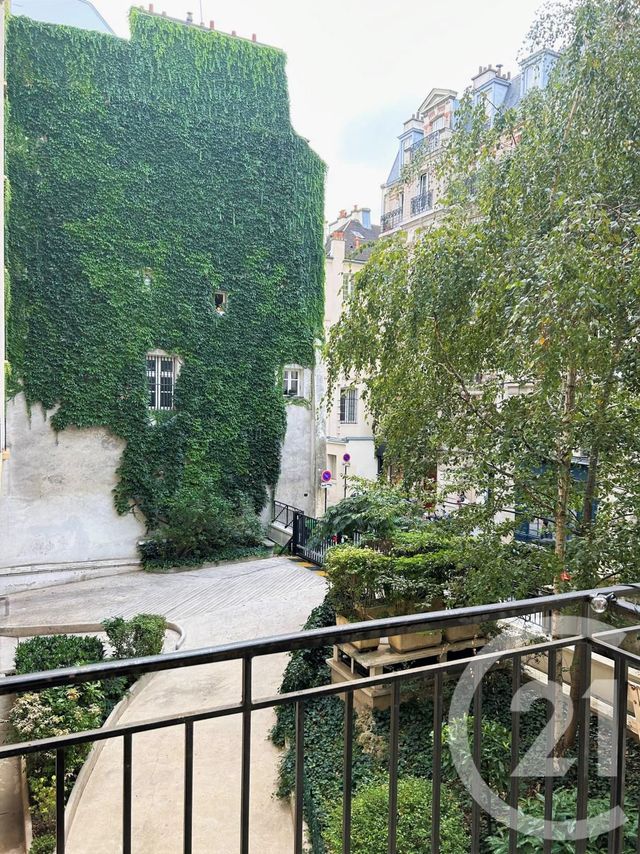 Afficher la photo en grand Appartement Studio à vendre - 1 pièce - 26.6 m2 - PARIS - 75004 - ILE-DE-FRANCE - Century 21 Alpha Saint Paul