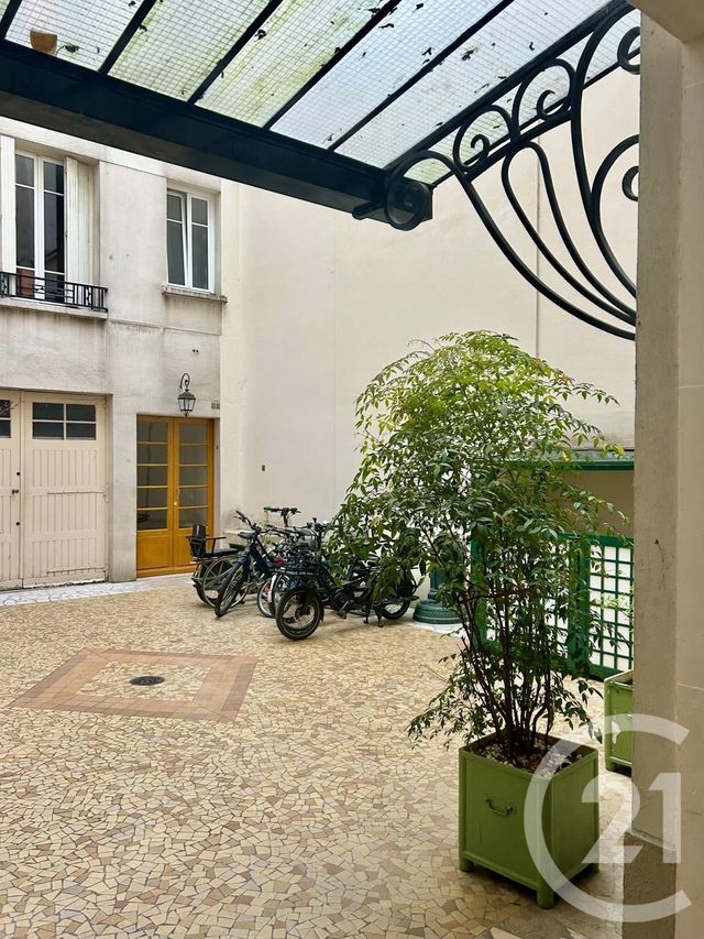 Afficher la photo en grand Appartement F3 à vendre - 3 pièces - 41.17 m2 - PARIS - 75001 - ILE-DE-FRANCE - Century 21 Alpha Saint Paul