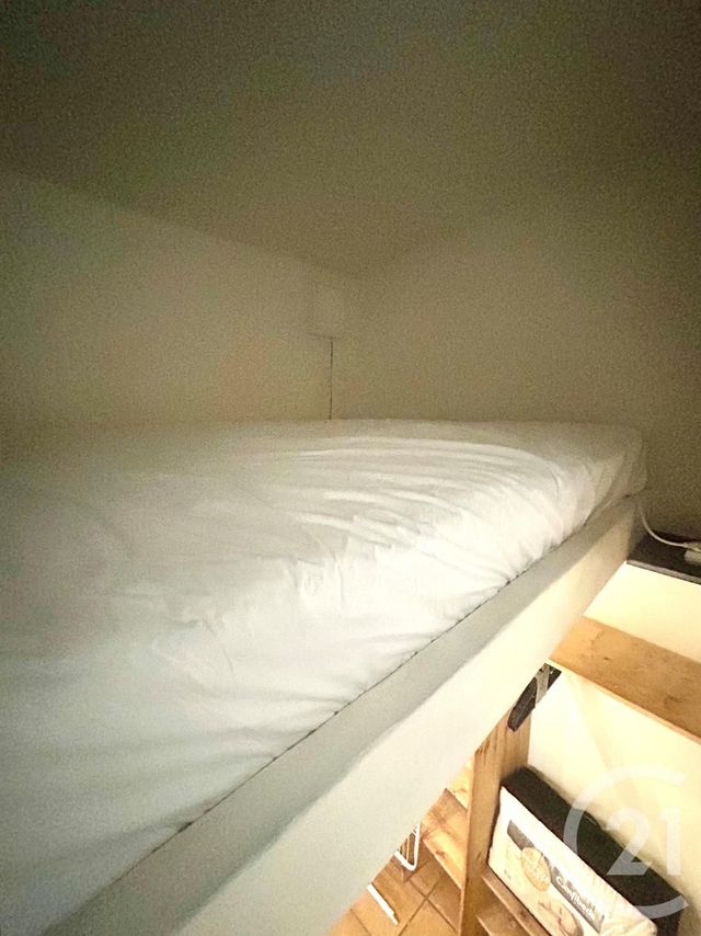 Appartement Studio à louer - 1 pièce - 28.36 m2 - PARIS - 75004 - ILE-DE-FRANCE - Century 21 Alpha Saint Paul