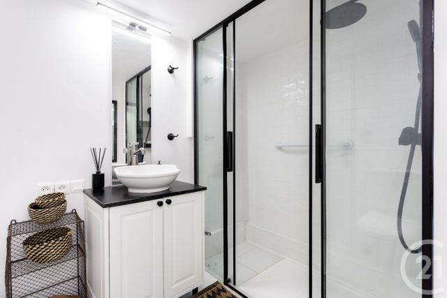 Appartement à vendre - 2 pièces - 43.02 m2 - PARIS - 75004 - ILE-DE-FRANCE - Century 21 Alpha Saint Paul