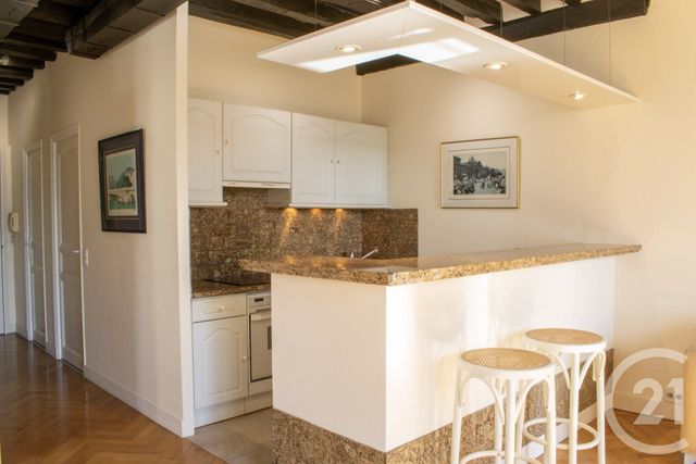 Appartement T2 à vendre - 2 pièces - 52.11 m2 - PARIS - 75001 - ILE-DE-FRANCE - Century 21 Alpha Saint Paul