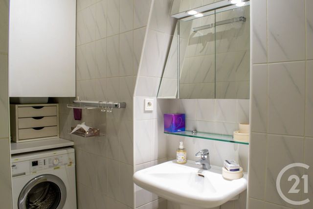 Appartement T2 à vendre - 2 pièces - 52.11 m2 - PARIS - 75001 - ILE-DE-FRANCE - Century 21 Alpha Saint Paul