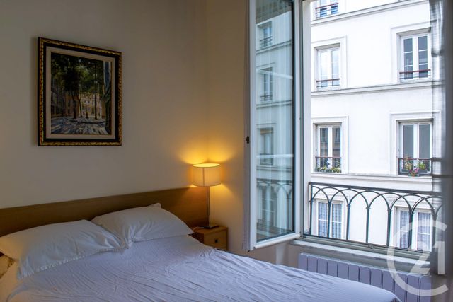 Appartement T2 à vendre - 2 pièces - 52.11 m2 - PARIS - 75001 - ILE-DE-FRANCE - Century 21 Alpha Saint Paul