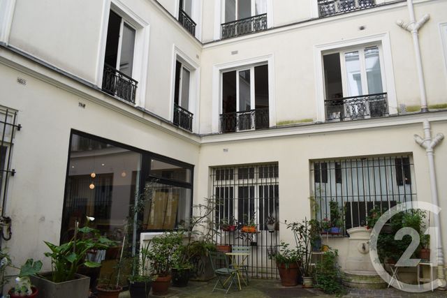 Appartement T3 à vendre - 3 pièces - 54.39 m2 - PARIS - 75010 - ILE-DE-FRANCE - Century 21 Alpha Saint Paul