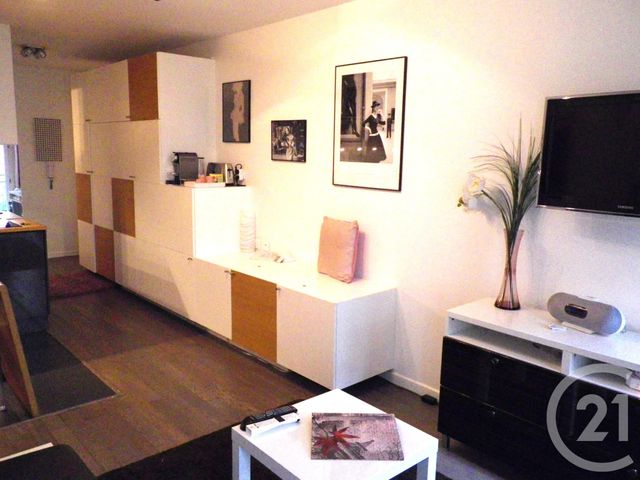 Appartement Studio à vendre - 1 pièce - 24.88 m2 - PARIS - 75004 - ILE-DE-FRANCE - Century 21 Alpha Saint Paul