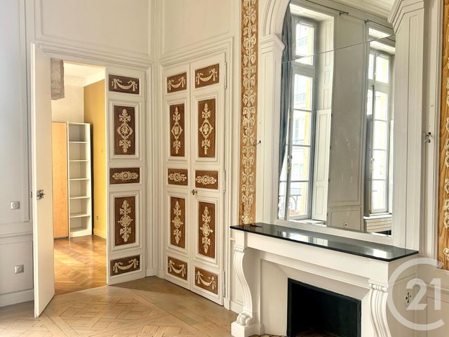 Appartement à vendre - 4 pièces - 132.54 m2 - PARIS - 75003 - ILE-DE-FRANCE - Century 21 Alpha Saint Paul